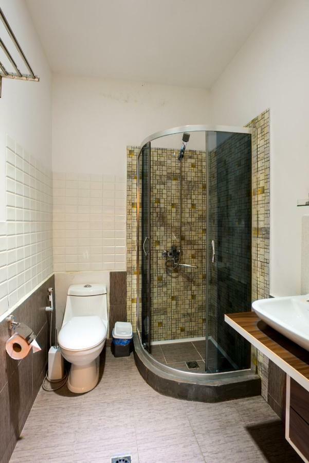 Accent Hotel Tbilisi ภายนอก รูปภาพ