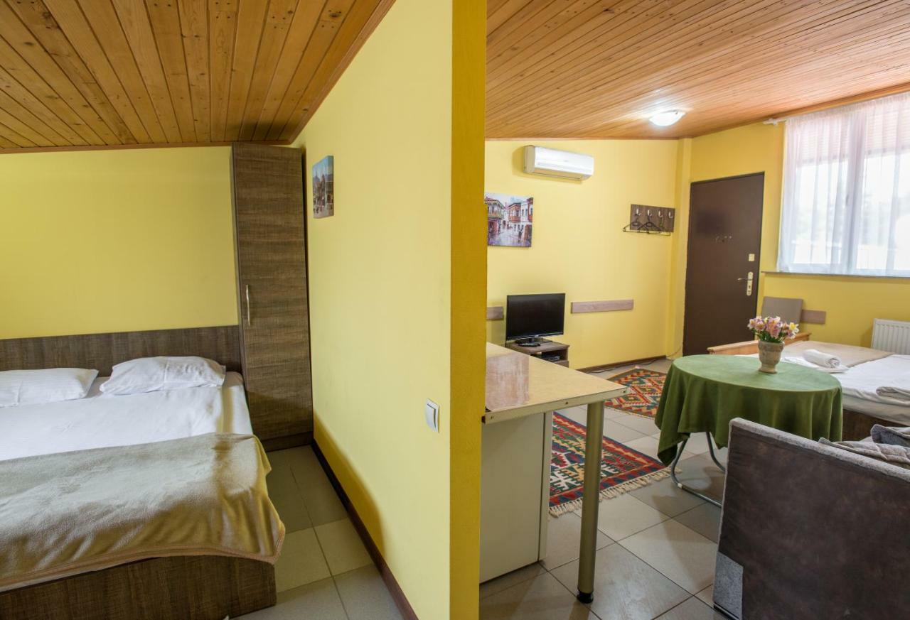 Accent Hotel Tbilisi ภายนอก รูปภาพ