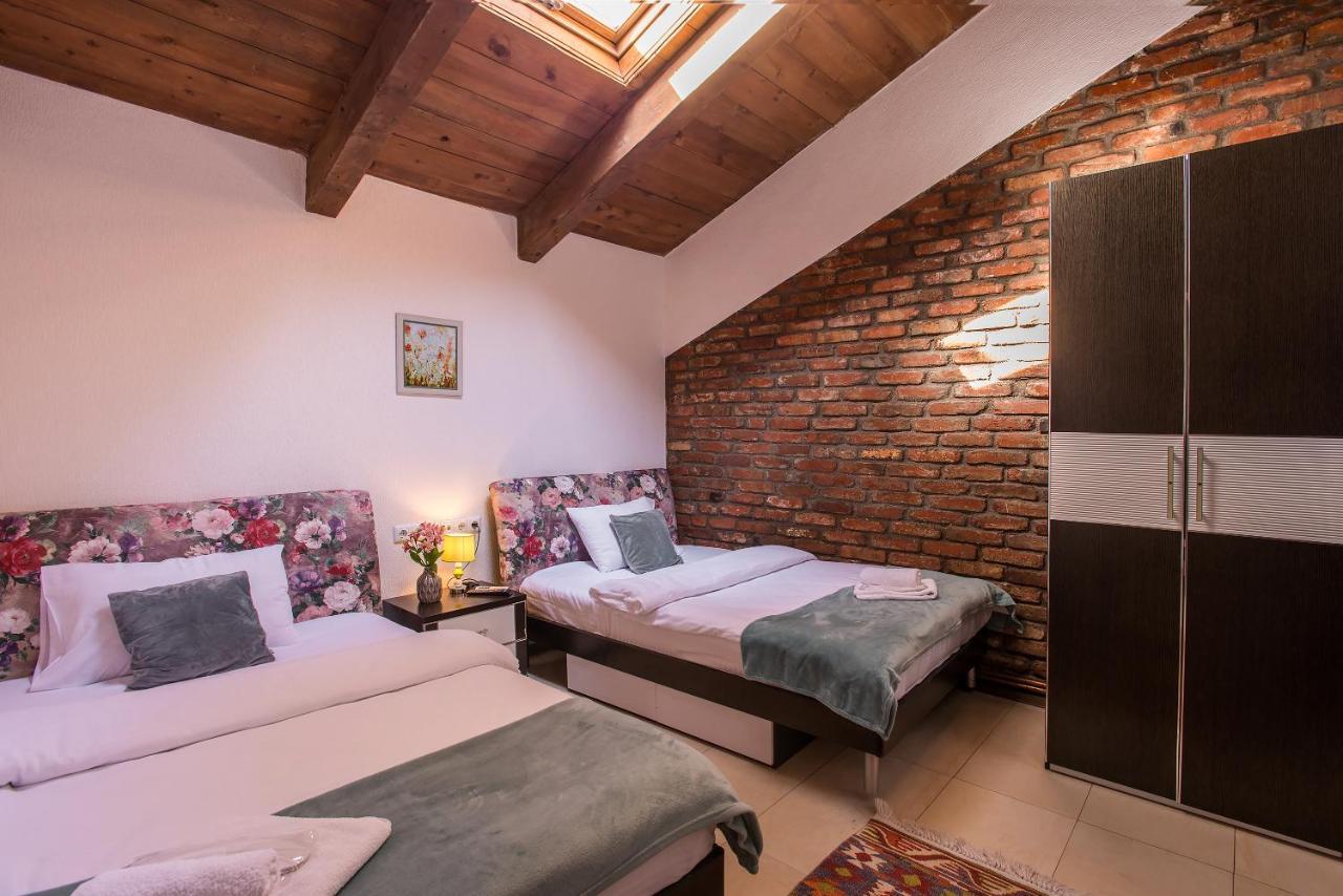 Accent Hotel Tbilisi ภายนอก รูปภาพ