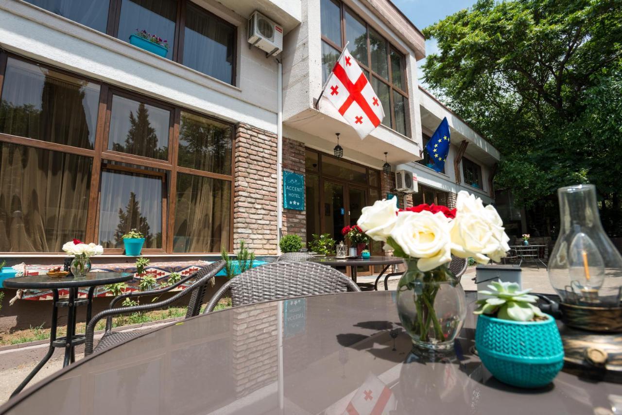 Accent Hotel Tbilisi ภายนอก รูปภาพ