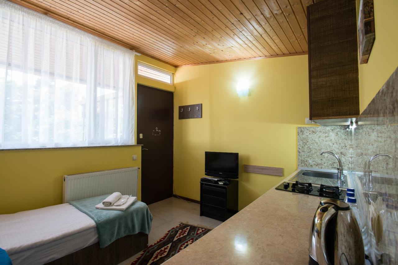 Accent Hotel Tbilisi ภายนอก รูปภาพ